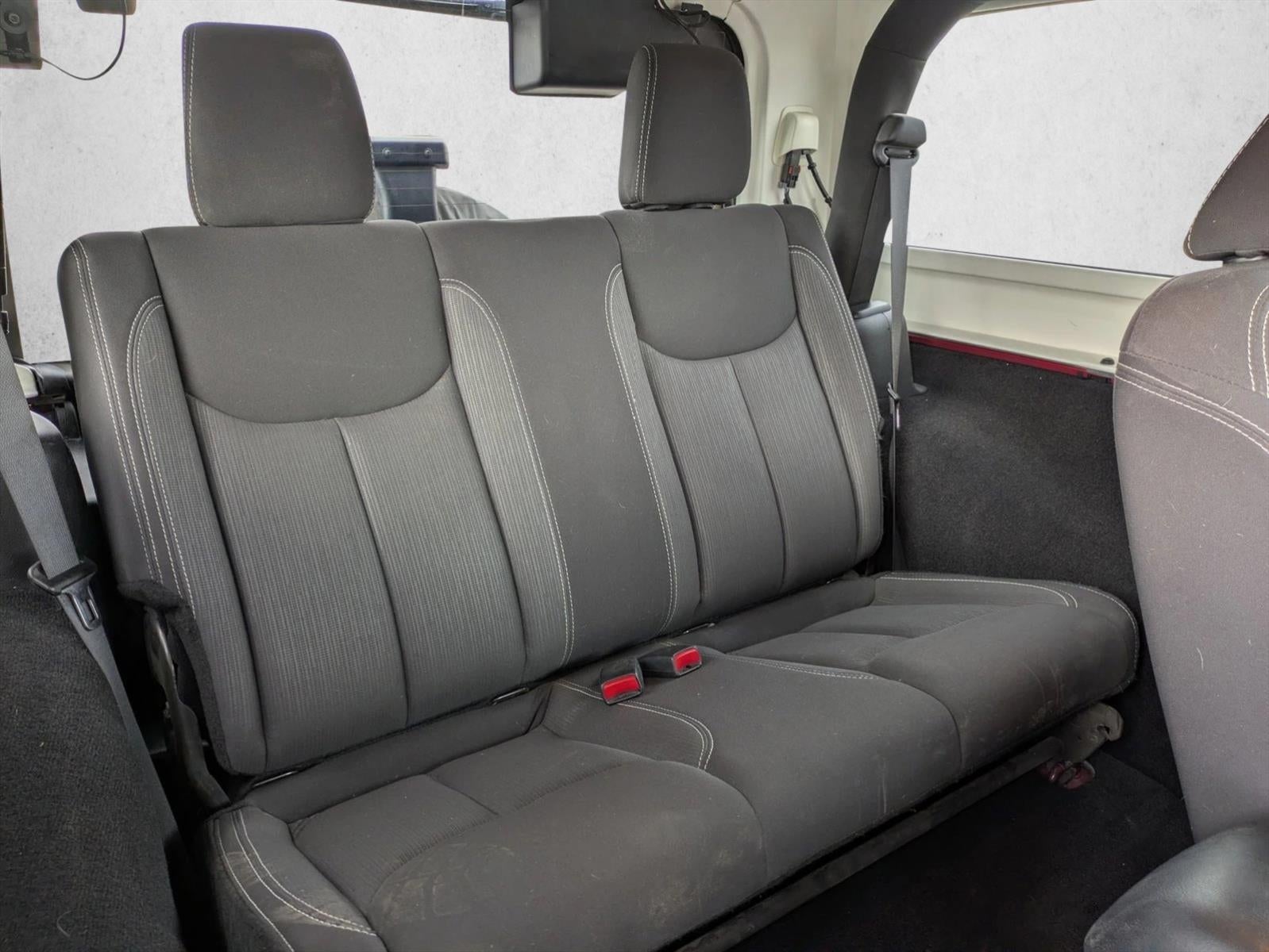 2013 Jeep Wrangler 4WD 2dr Rubicon