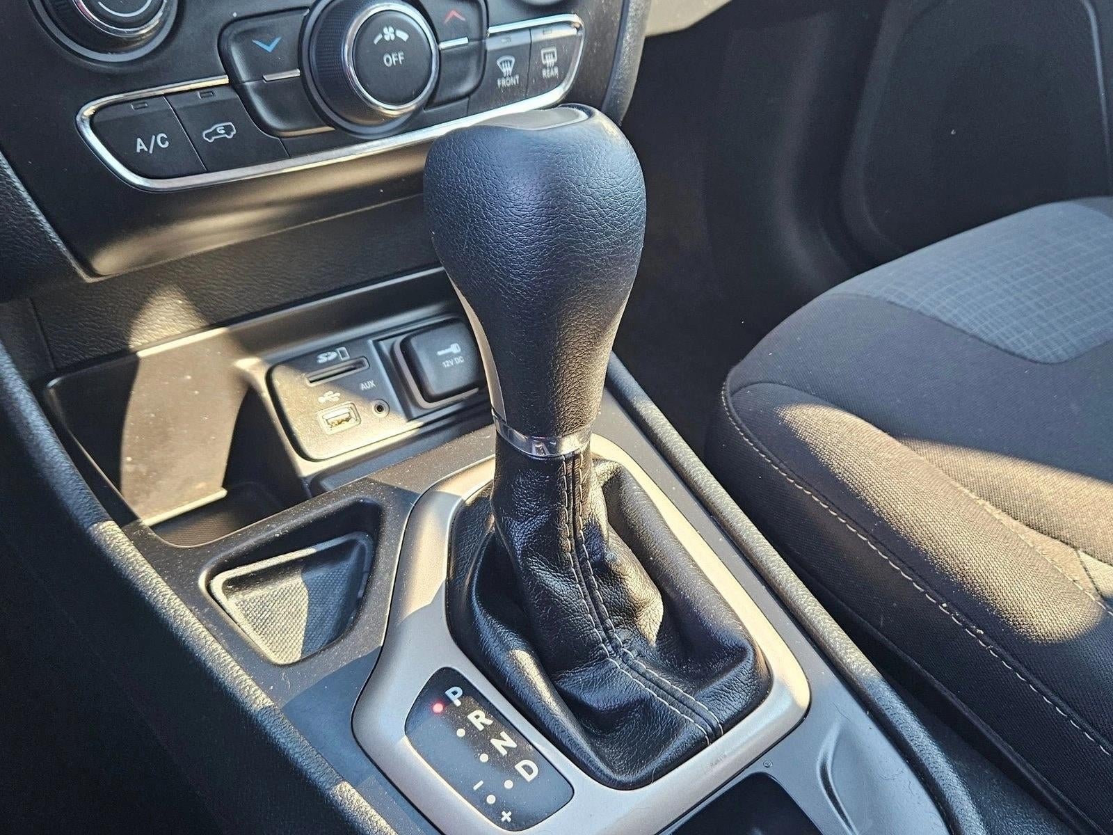 2016 Jeep Cherokee FWD 4dr Latitude