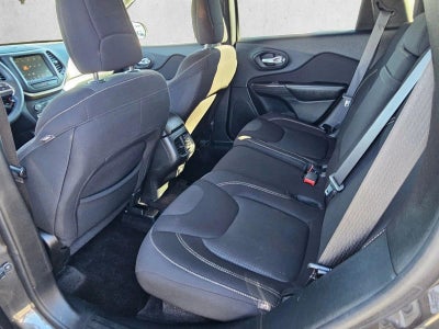 2016 Jeep Cherokee FWD 4dr Latitude