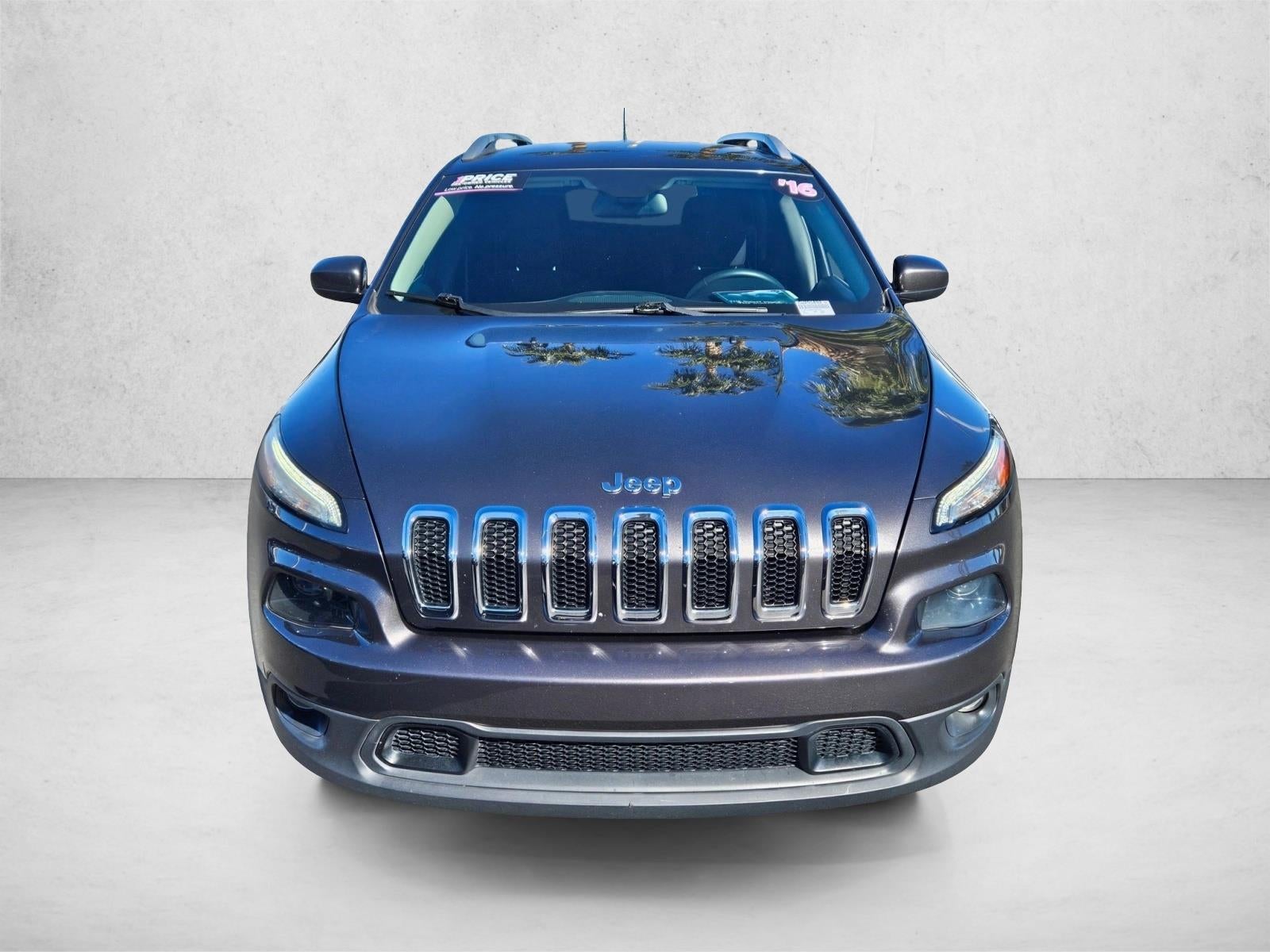2016 Jeep Cherokee FWD 4dr Latitude
