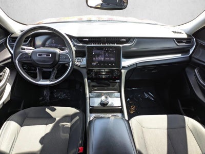 2023 Jeep Grand Cherokee L Laredo 4x4