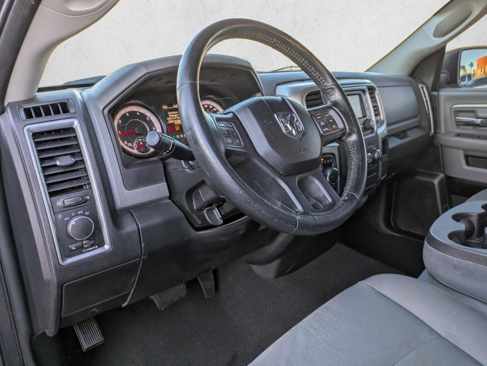 2017 RAM 1500 SLT 4x2 Quad Cab 6'4" Box