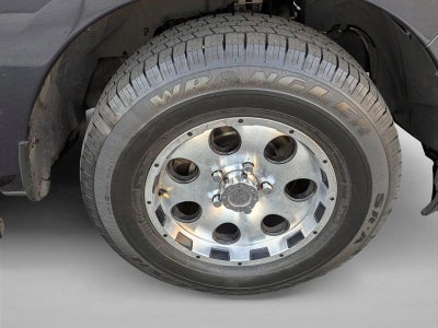 2017 RAM 1500 SLT 4x2 Quad Cab 6'4" Box