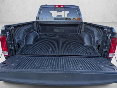 2017 RAM 1500 SLT 4x2 Quad Cab 6'4" Box