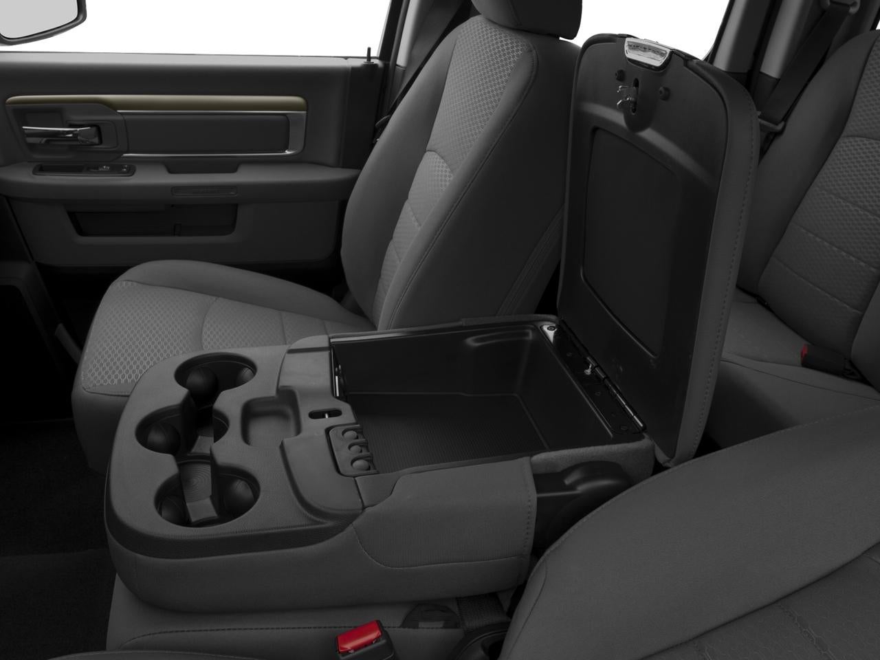 2017 RAM 1500 SLT 4x2 Quad Cab 6'4" Box