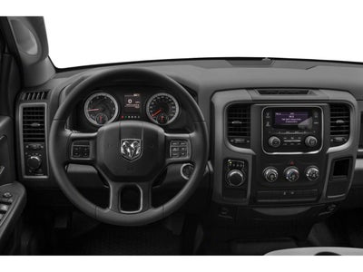 2015 RAM 1500 2WD Crew Cab 5.7 Ft Box Express