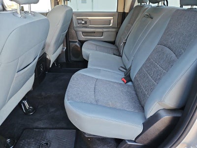 2016 RAM 1500 2WD Crew Cab 5.7 Ft Box Big Horn