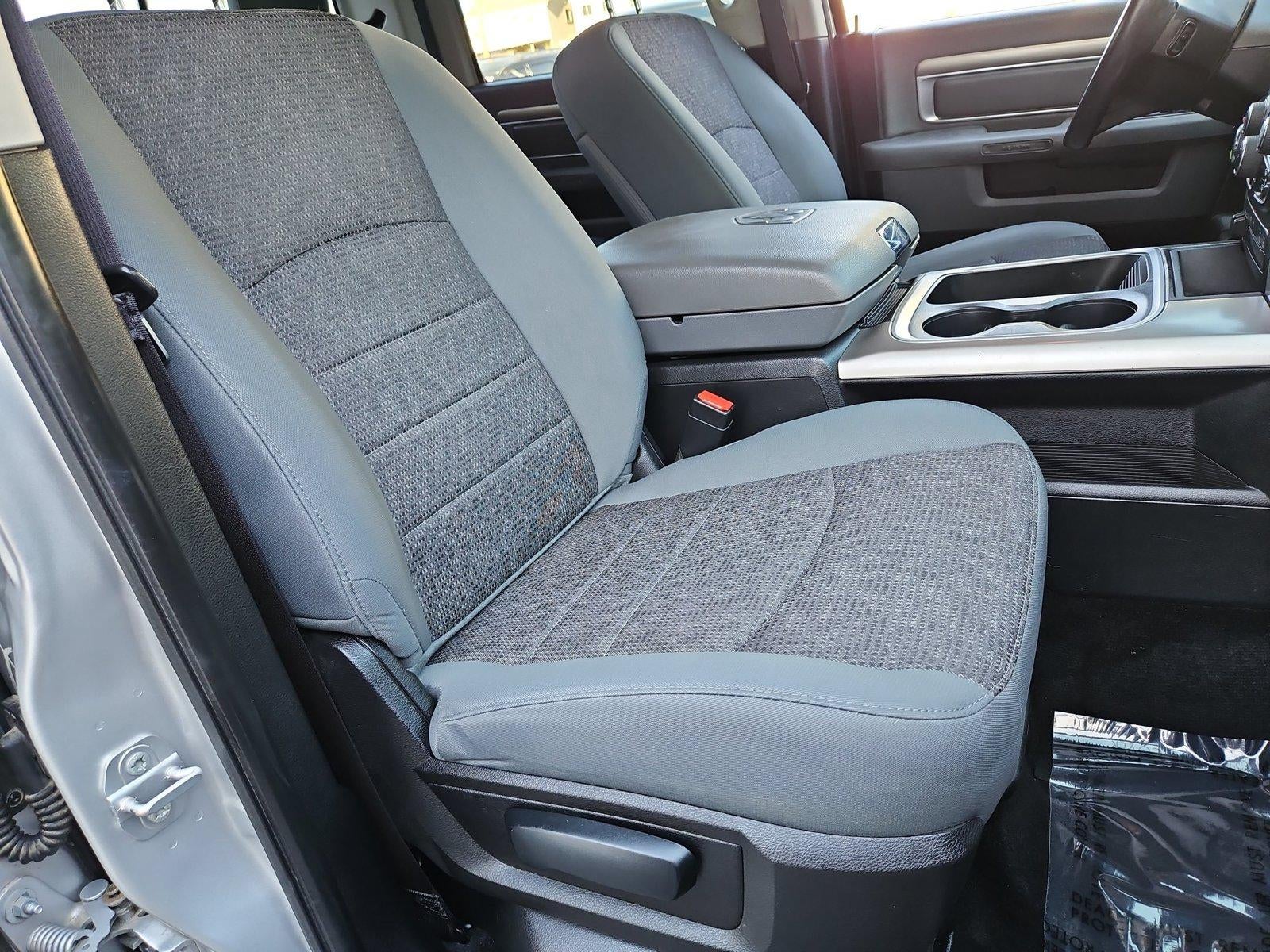 2016 RAM 1500 2WD Crew Cab 5.7 Ft Box Big Horn