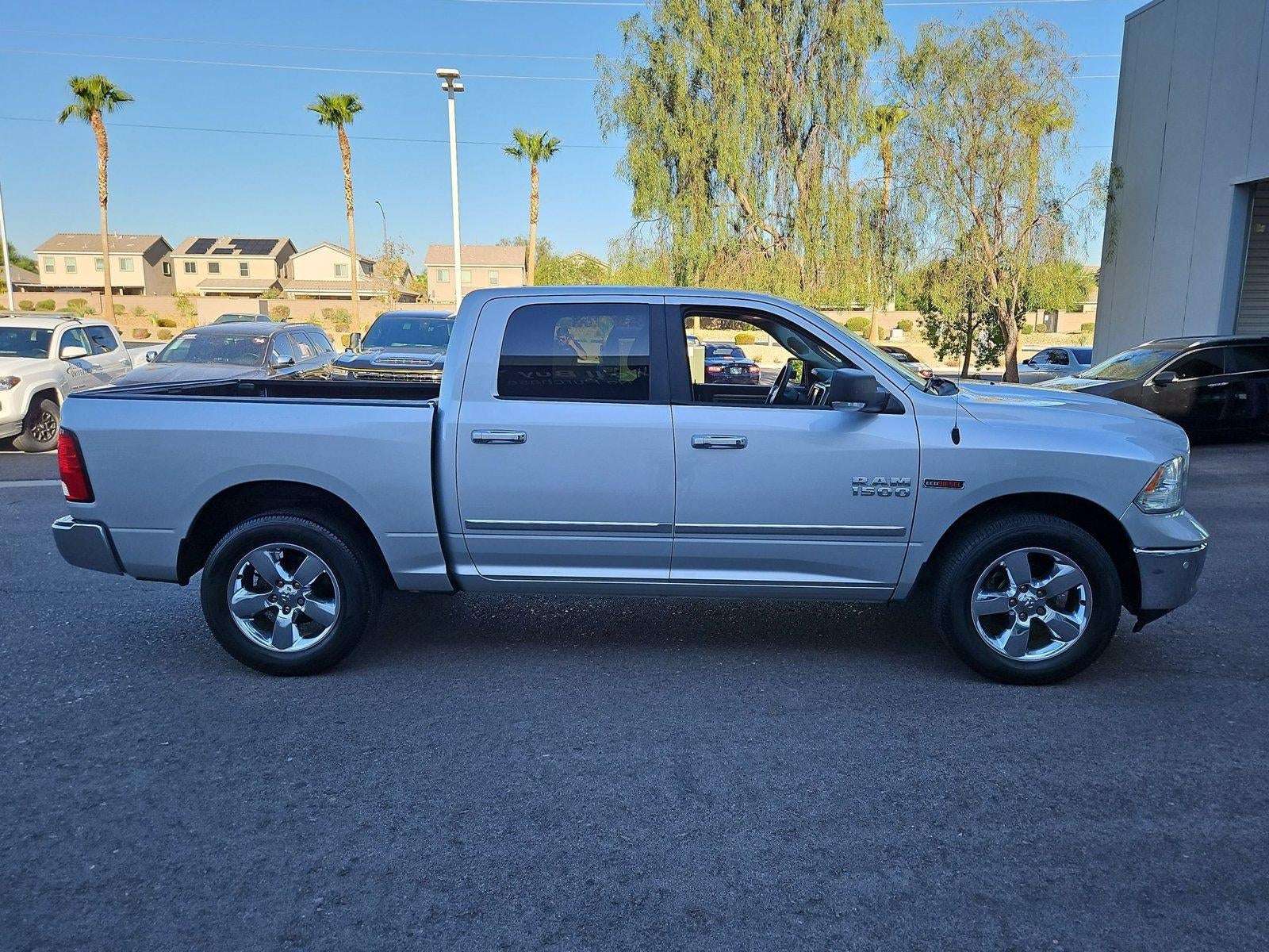 2016 RAM 1500 2WD Crew Cab 5.7 Ft Box Big Horn