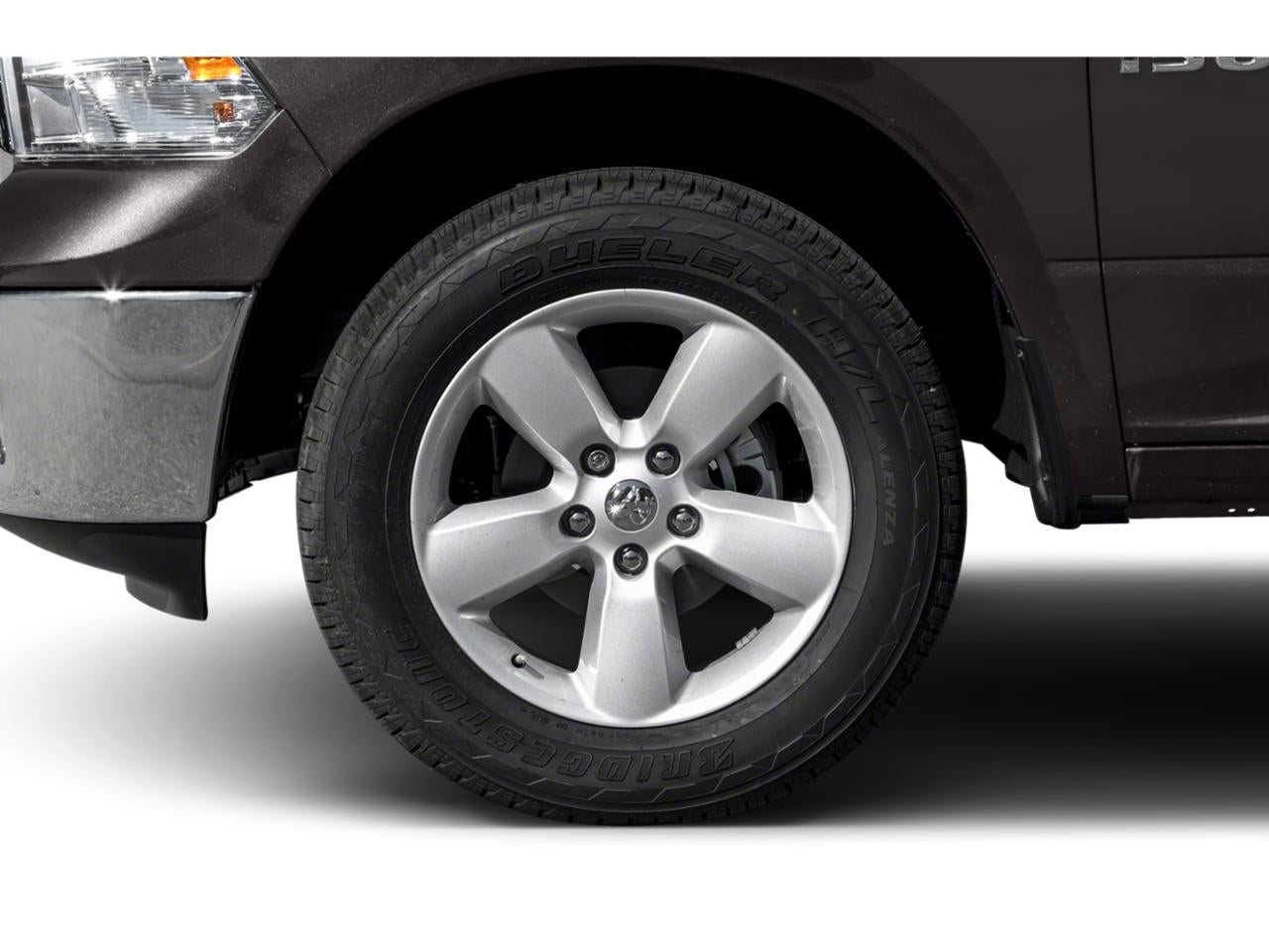 2015 RAM 1500 2WD Crew Cab 5.7 Ft Box Outdoorsman