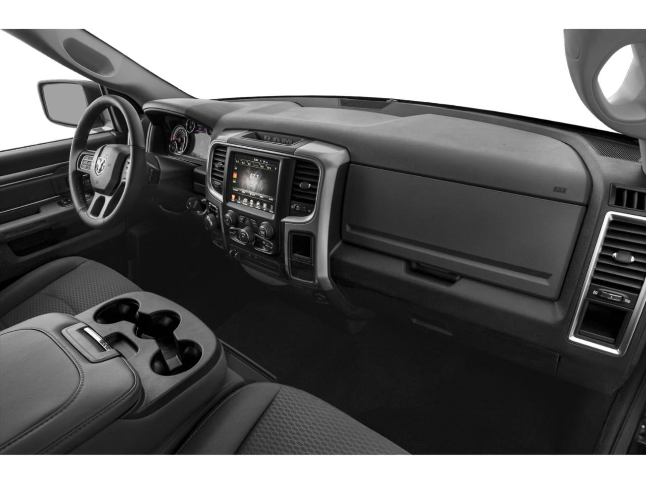 2015 RAM 1500 2WD Crew Cab 5.7 Ft Box Outdoorsman