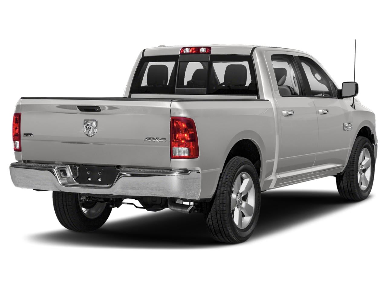 2015 RAM 1500 2WD Crew Cab 5.7 Ft Box Outdoorsman