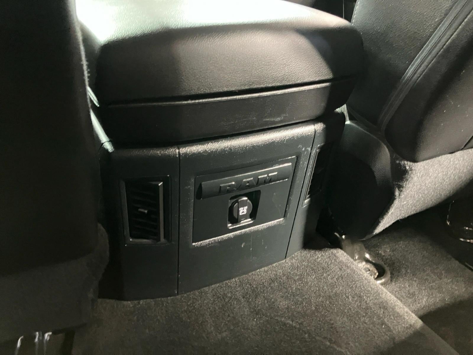 2017 RAM 1500 Sport 4x2 Crew Cab 5'7" Box