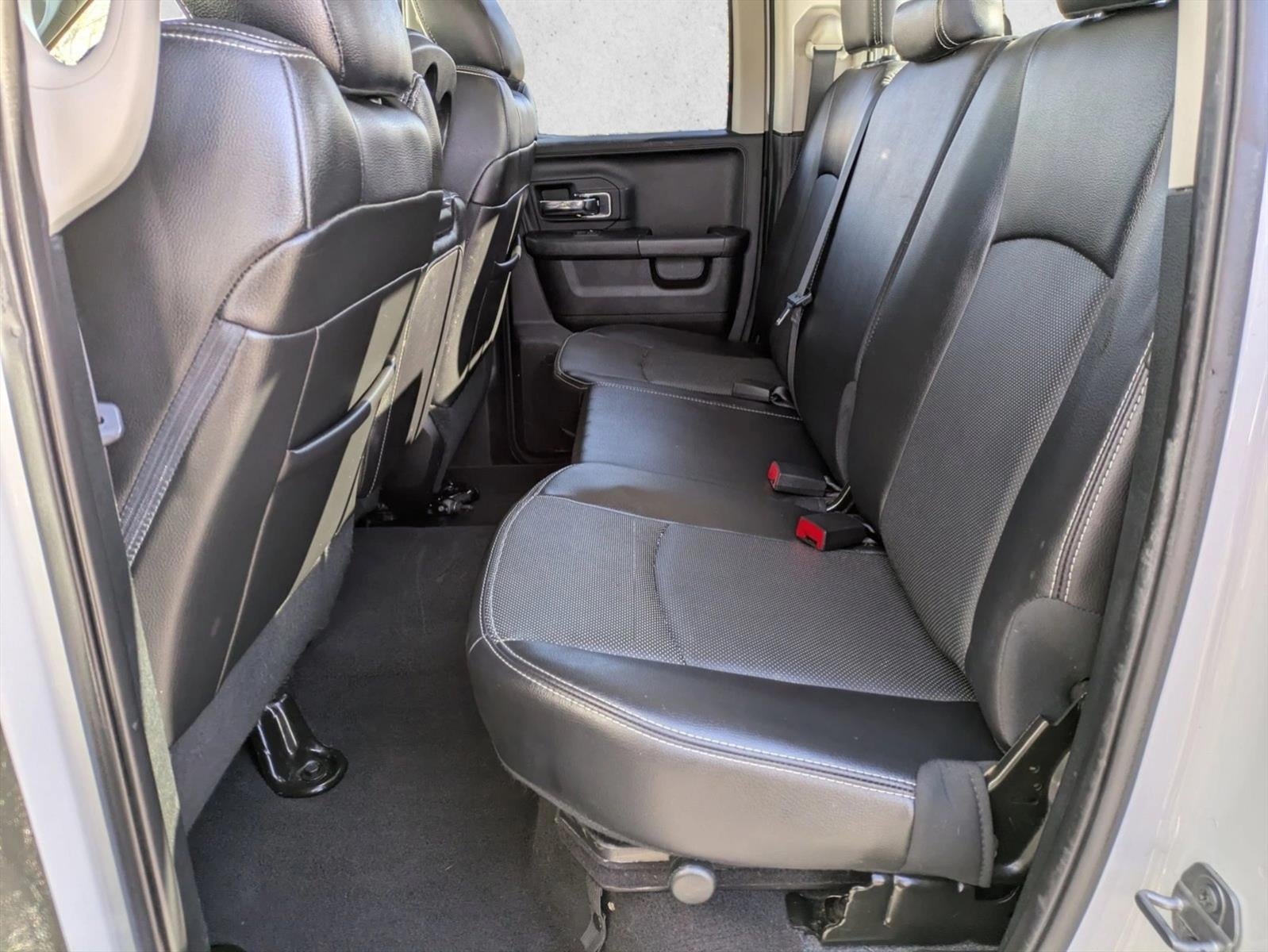 2017 RAM 1500 Laramie 4x4 Quad Cab 6'4" Box