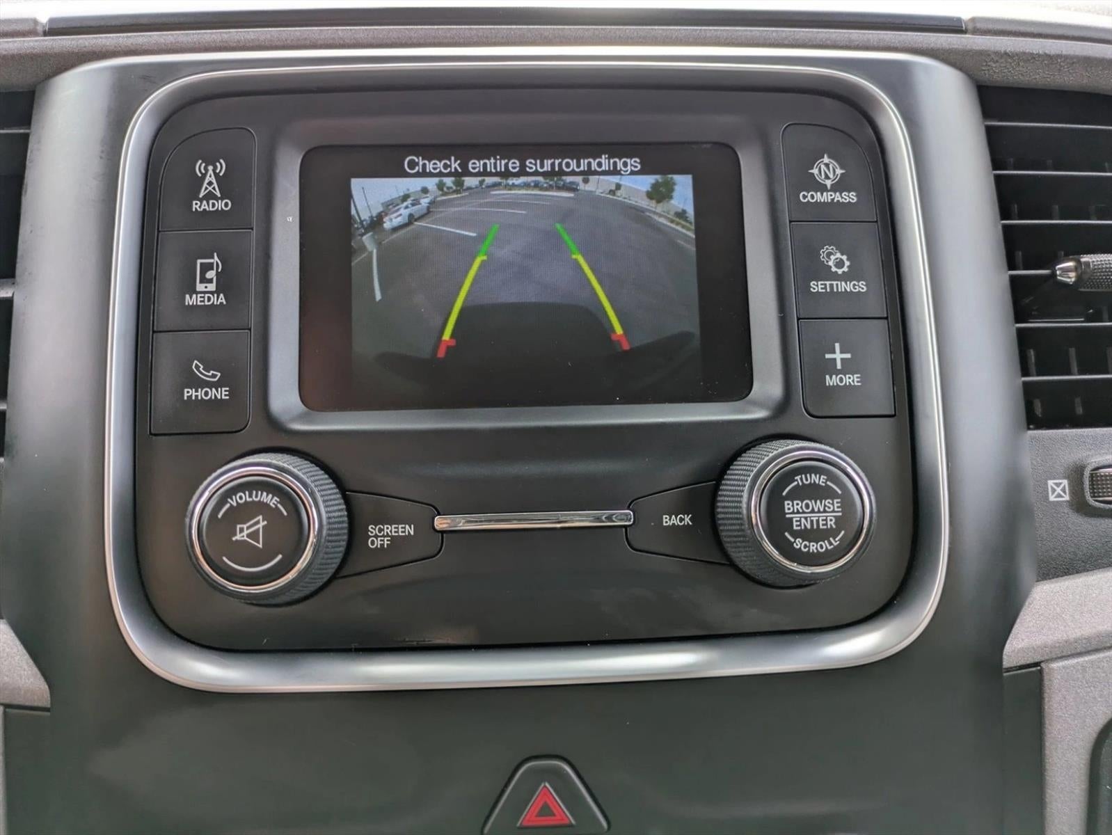 2018 RAM 1500 Express 4x4 Crew Cab 5'7" Box