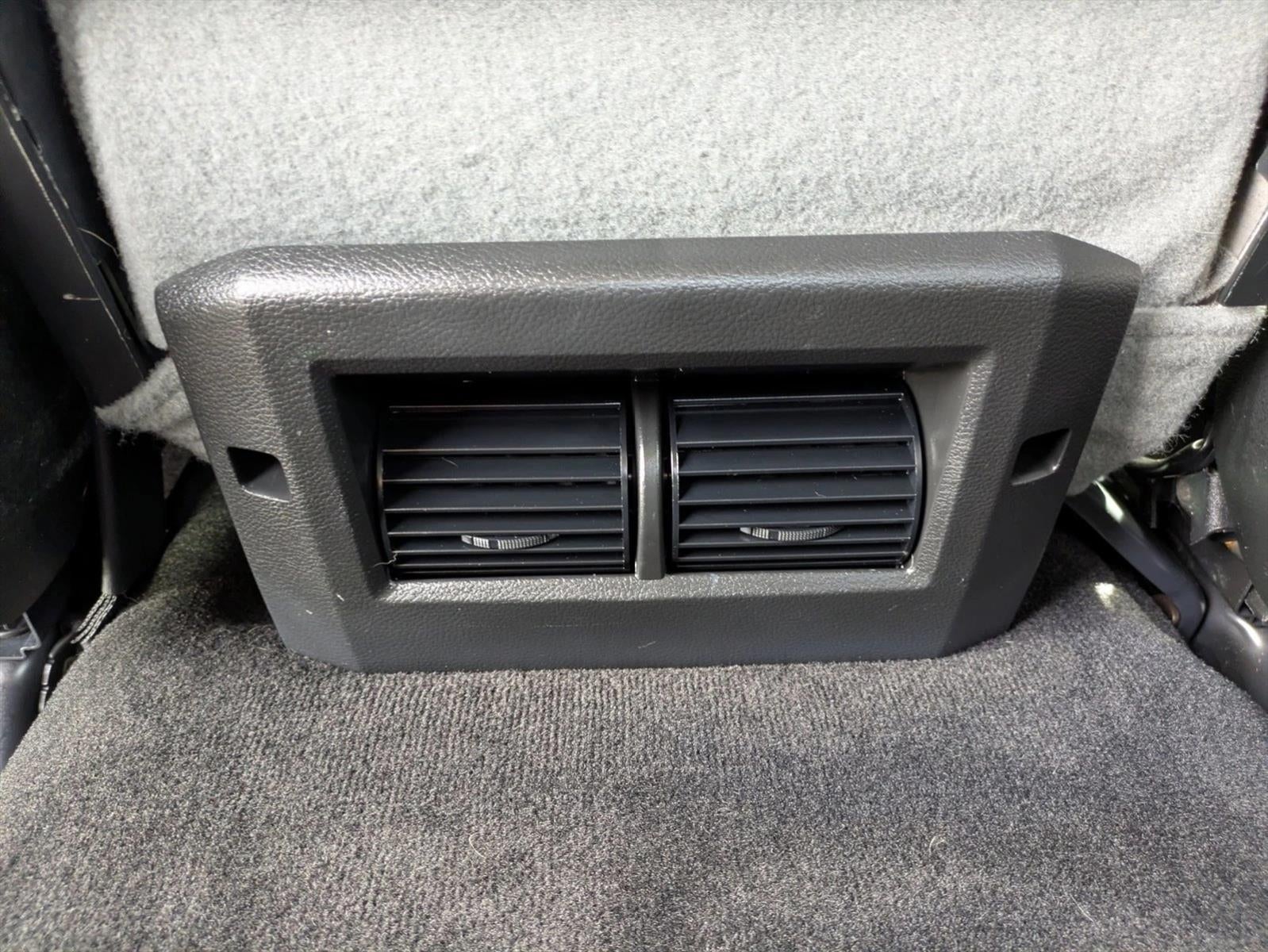 2018 RAM 1500 Express 4x4 Crew Cab 5'7" Box