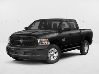 2018 RAM 1500 Express 4x4 Crew Cab 5'7" Box