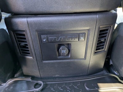 2018 RAM 1500 Limited 4x4 Crew Cab 5'7" Box *Ltd Avail*