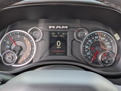 2025 RAM 1500 Big Horn 4x4 Crew Cab 5'7" Box