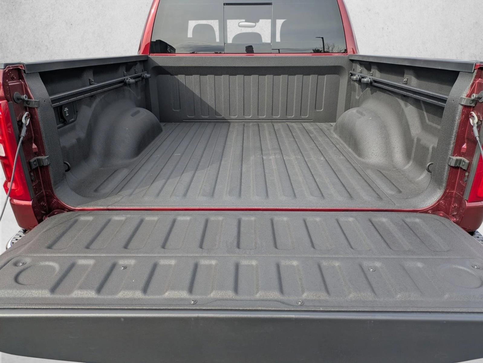 2025 RAM 1500 Big Horn 4x4 Crew Cab 5'7" Box