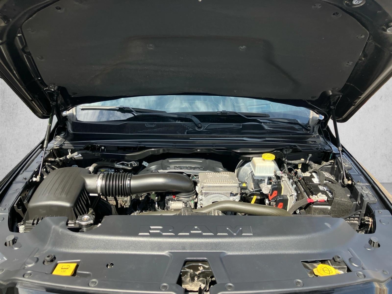 2021 RAM 1500 Limited 4x4 Crew Cab 5'7" Box