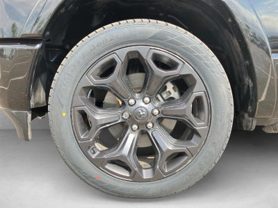 2021 RAM 1500 Limited 4x4 Crew Cab 5'7" Box