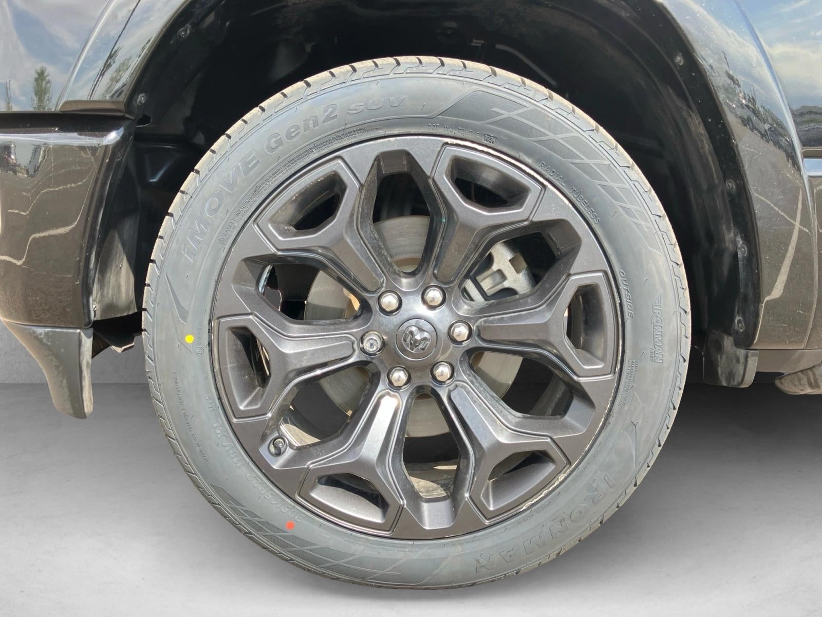 2021 RAM 1500 Limited 4x4 Crew Cab 5'7" Box