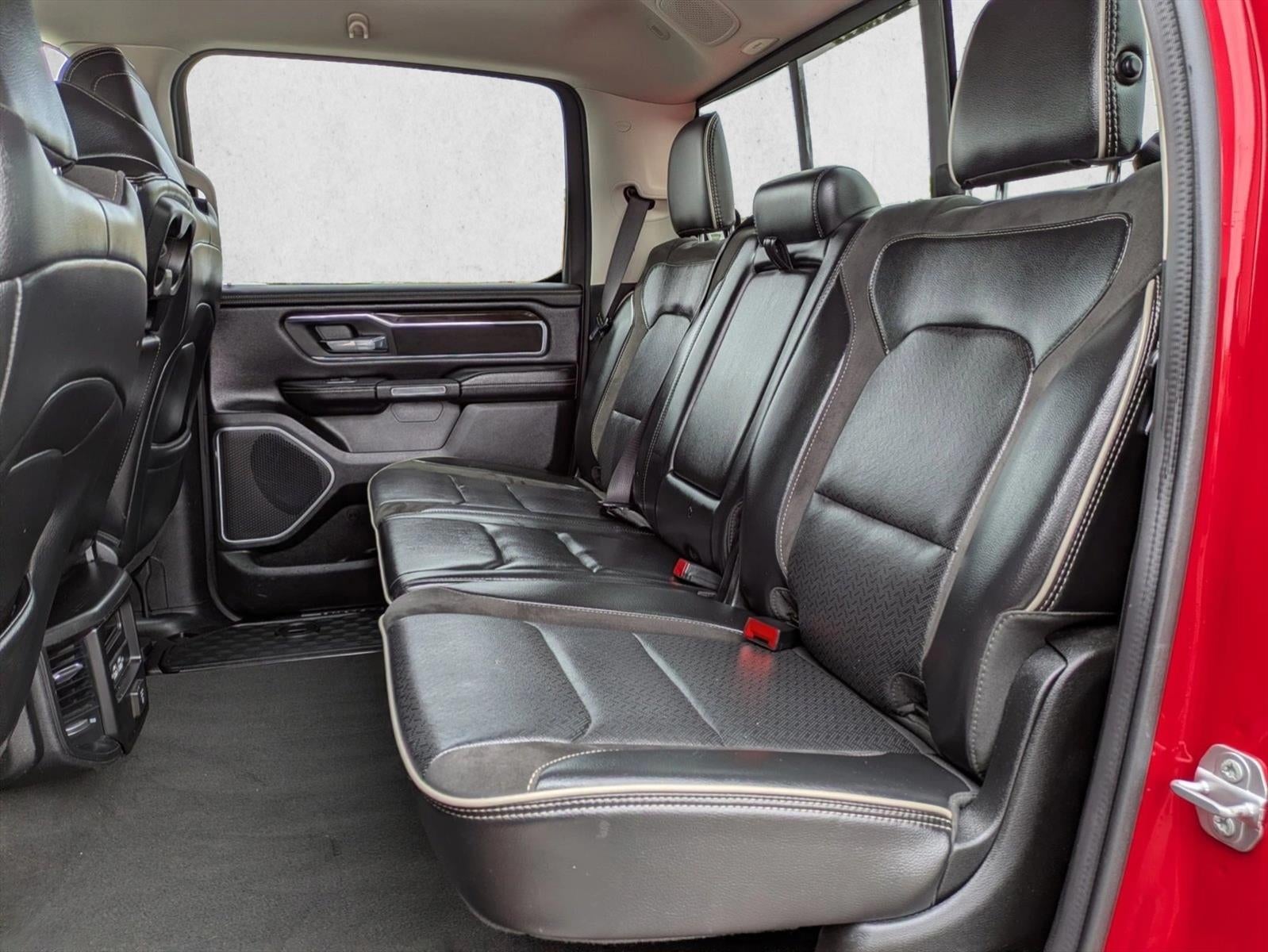 2022 RAM 1500 Laramie 4x4 Crew Cab 5'7" Box