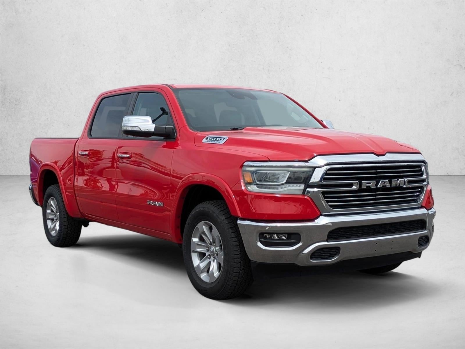 2022 RAM 1500 Laramie 4x4 Crew Cab 5'7" Box