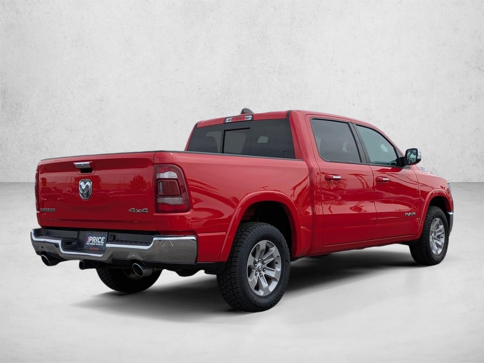 2022 RAM 1500 Laramie 4x4 Crew Cab 5'7" Box