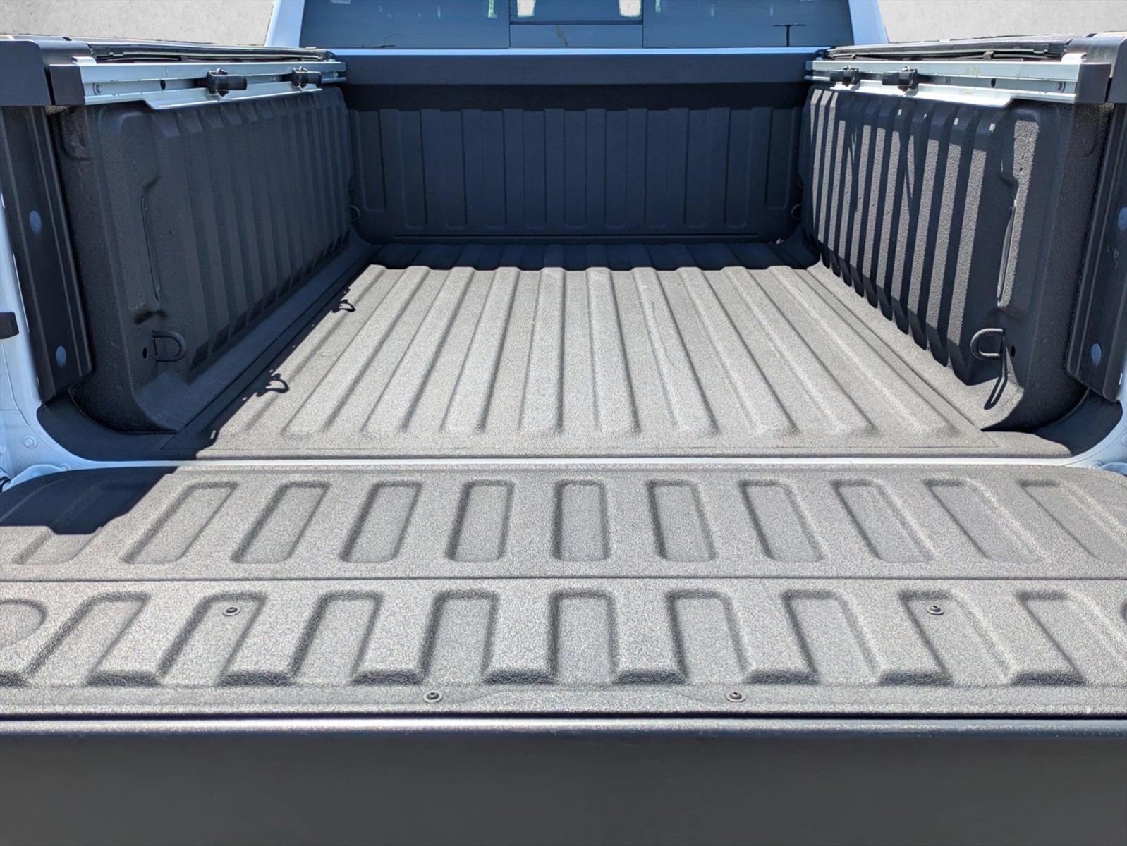 2019 RAM 1500 Rebel 4x4 Crew Cab 5'7" Box