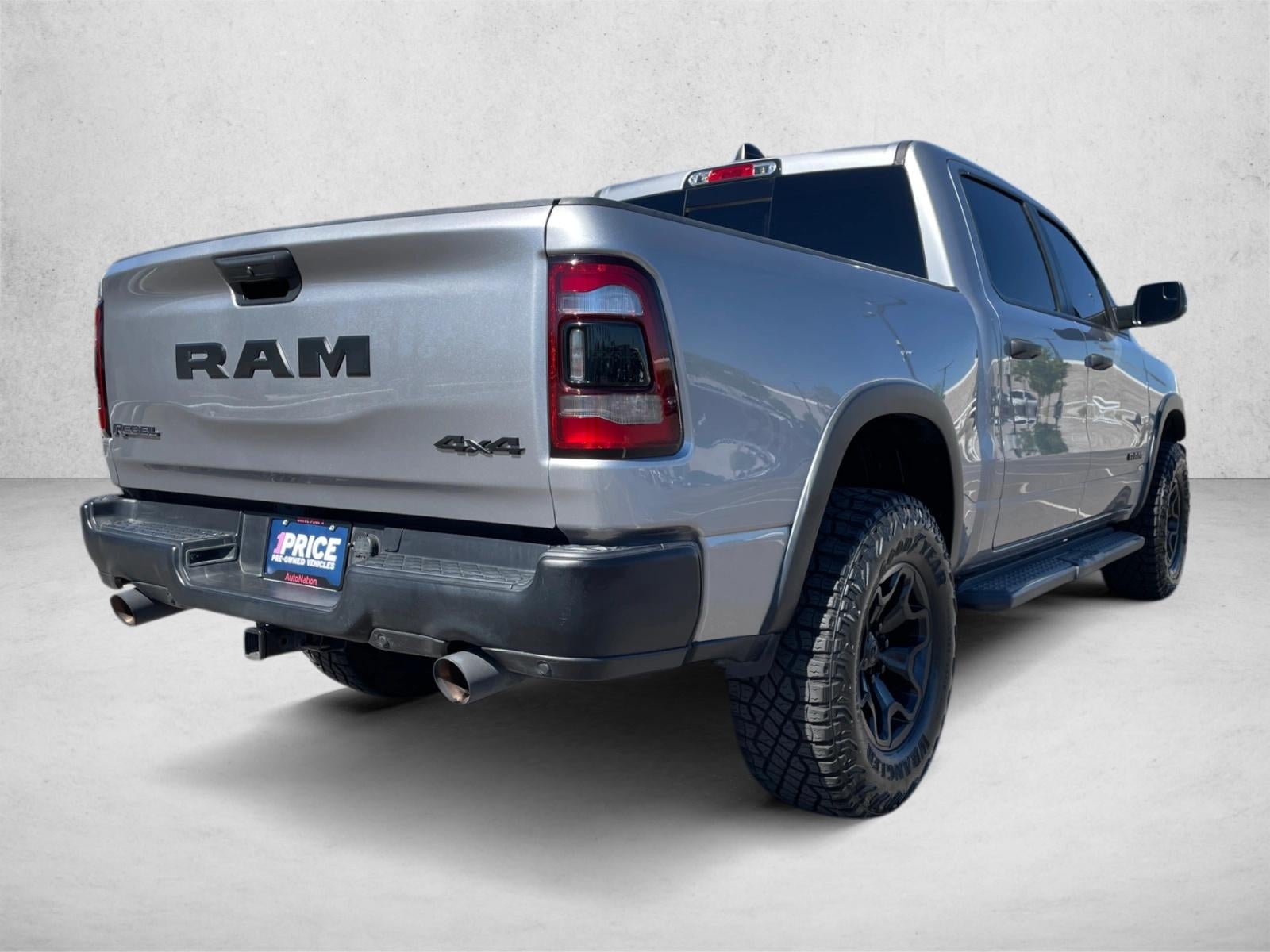 2022 RAM 1500 Rebel 4x4 Crew Cab 5'7" Box