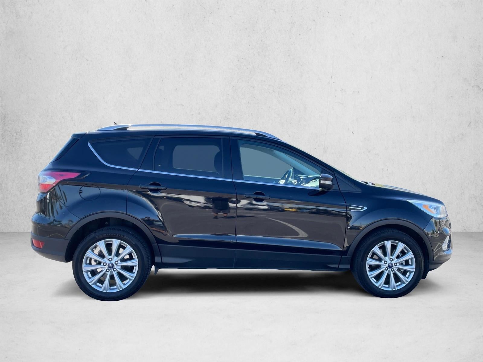 2017 Ford Escape Titanium FWD