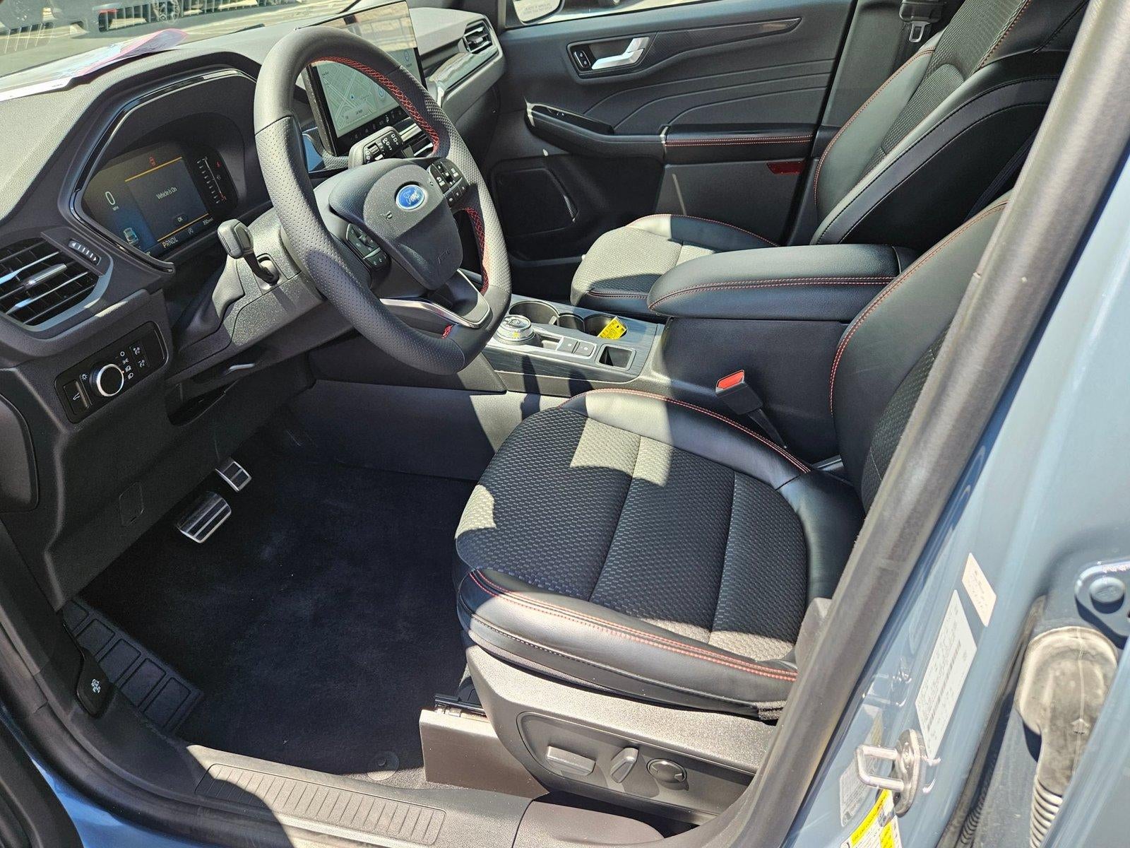 2023 Ford Escape ST-Line FWD
