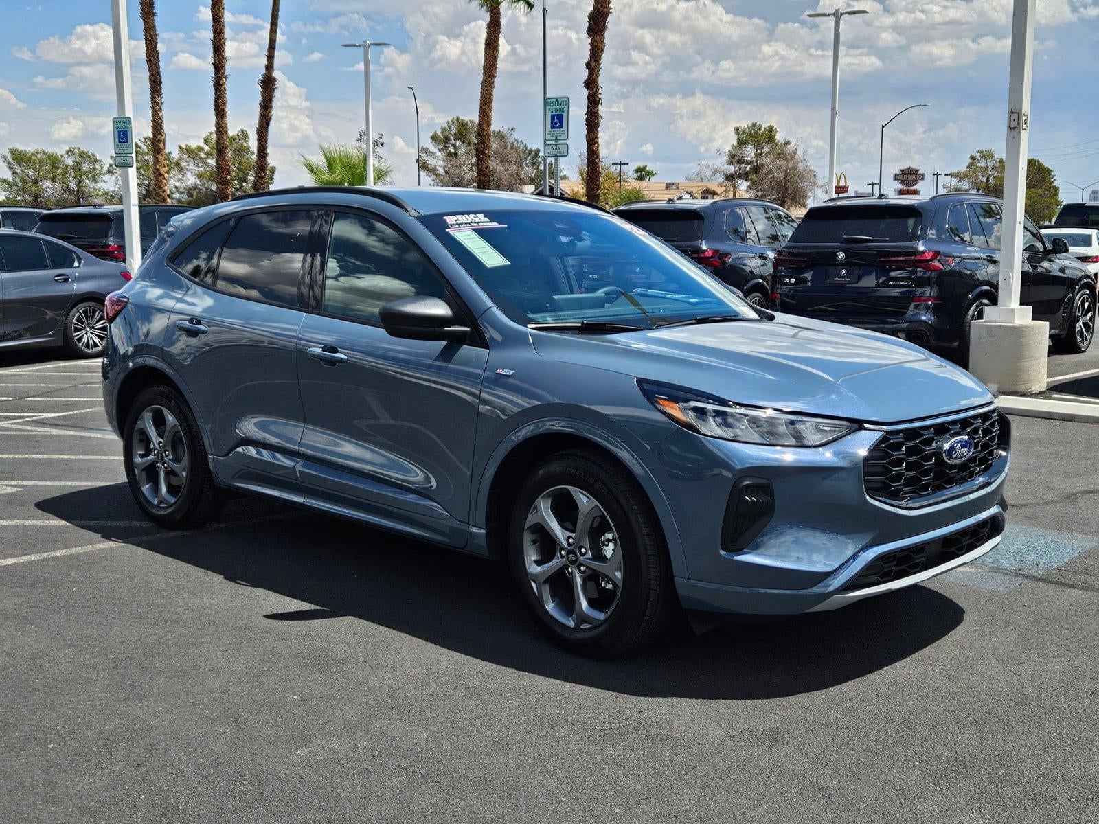 2023 Ford Escape ST-Line FWD