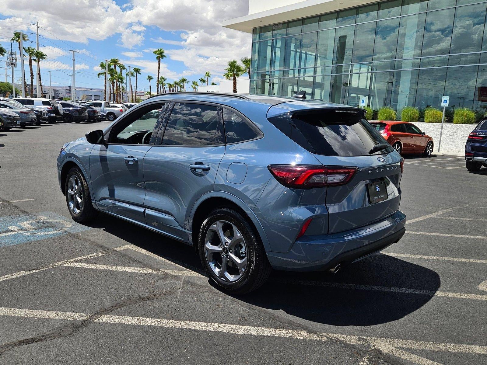 2023 Ford Escape ST-Line FWD