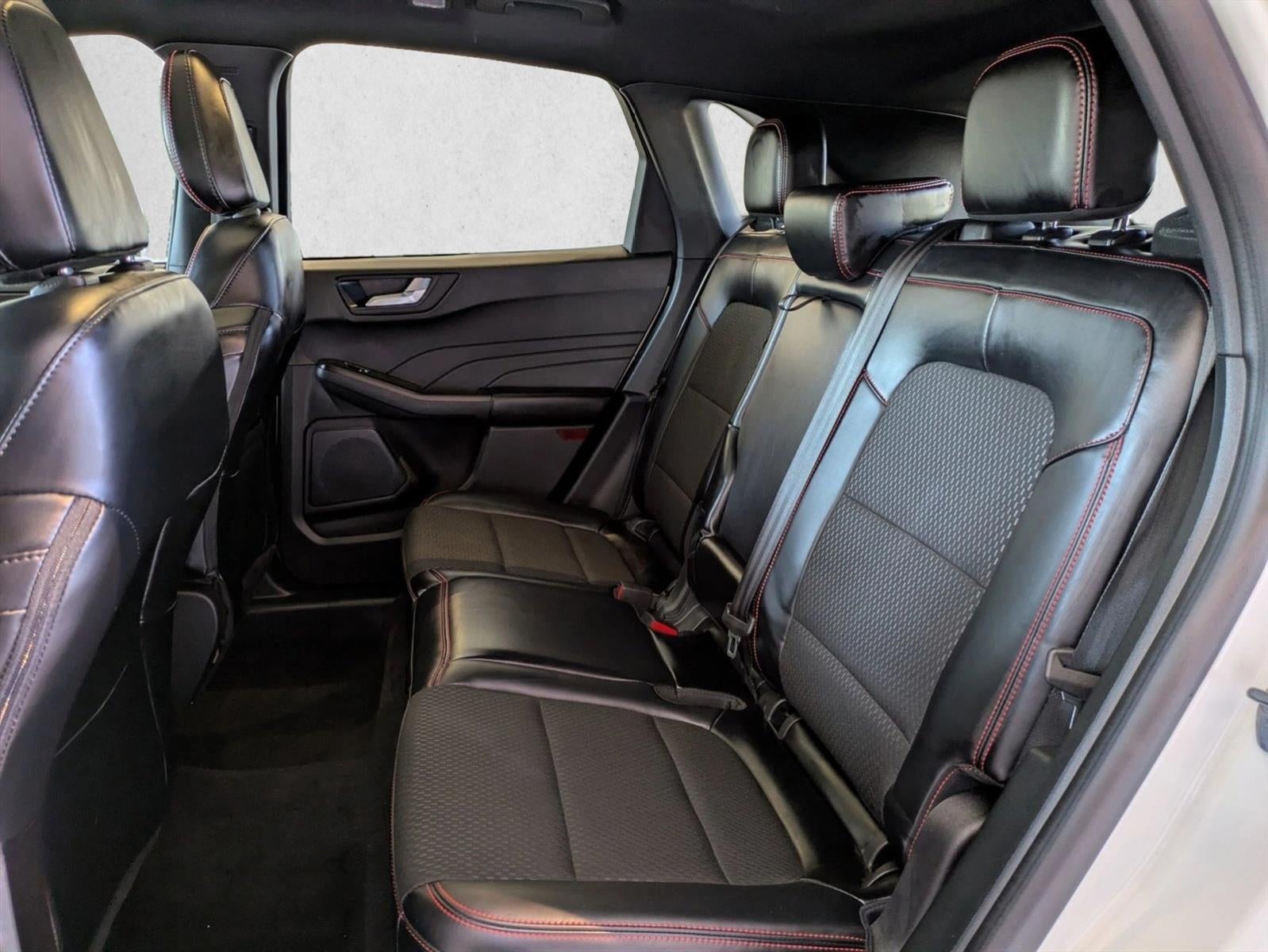 2025 Ford Escape ST-Line FWD