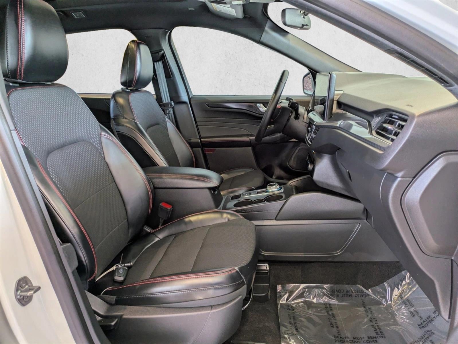 2025 Ford Escape ST-Line FWD