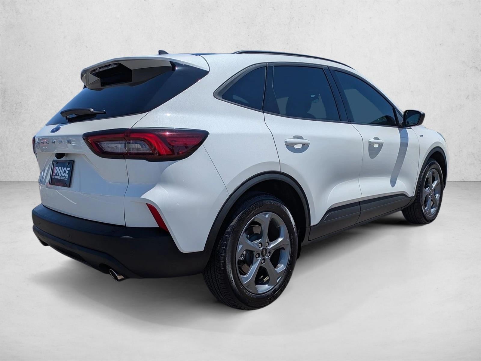 2025 Ford Escape ST-Line FWD