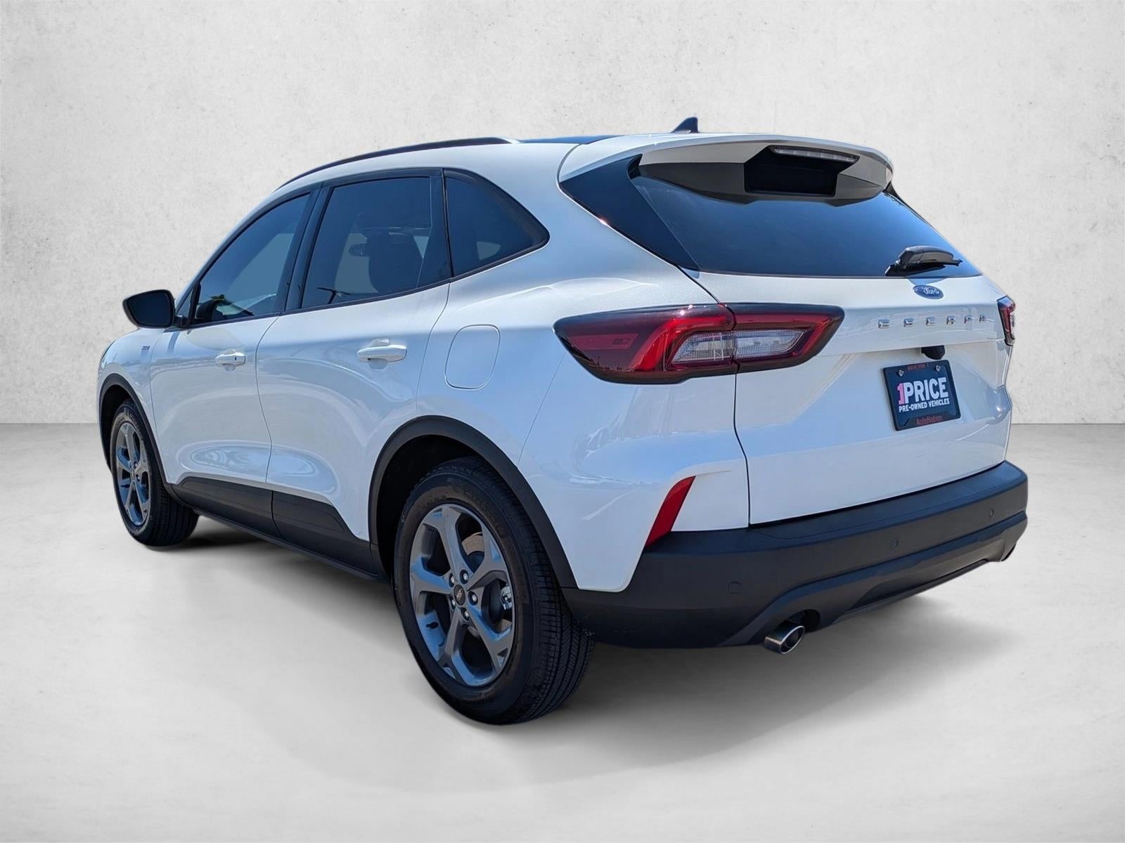 2025 Ford Escape ST-Line FWD