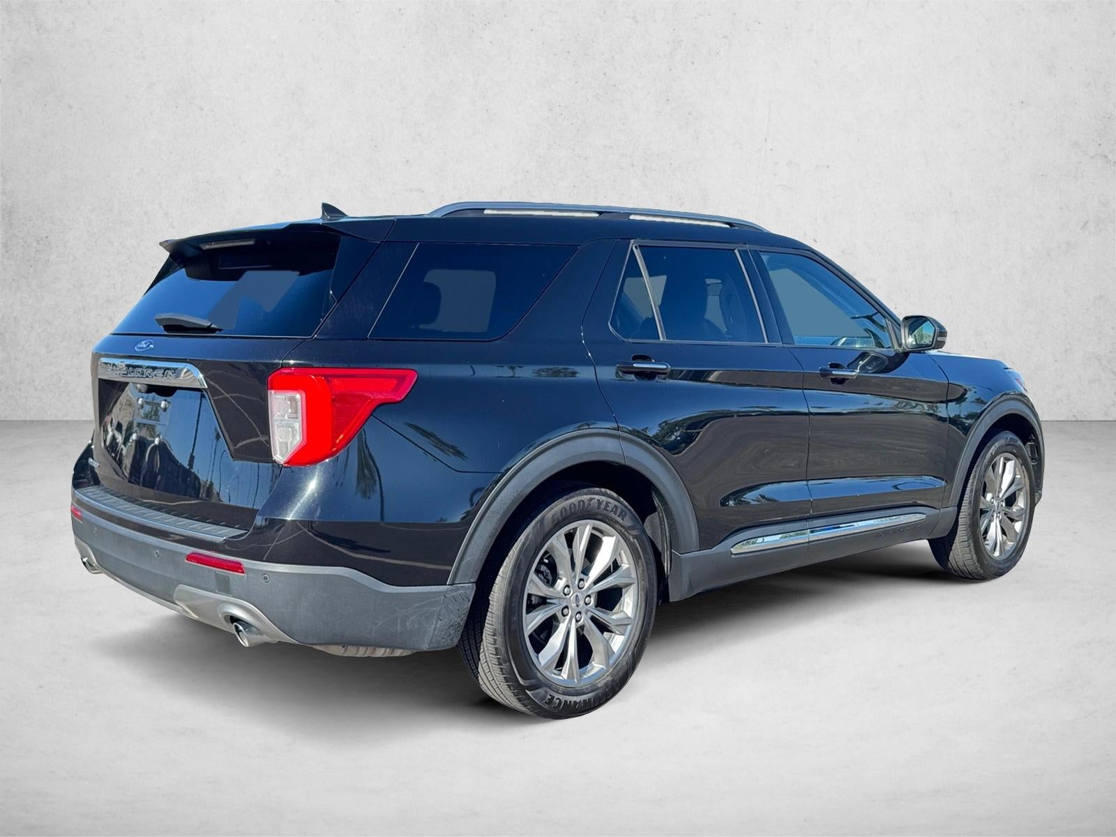 2023 Ford Explorer Limited RWD