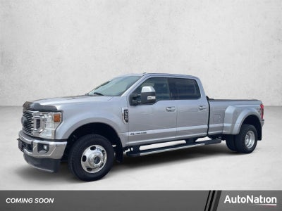2021 Ford Super Duty F-350 DRW LARIAT 4WD Crew Cab 8' Box