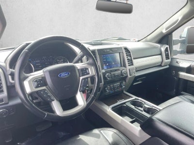 2021 Ford Super Duty F-350 DRW LARIAT 4WD Crew Cab 8' Box