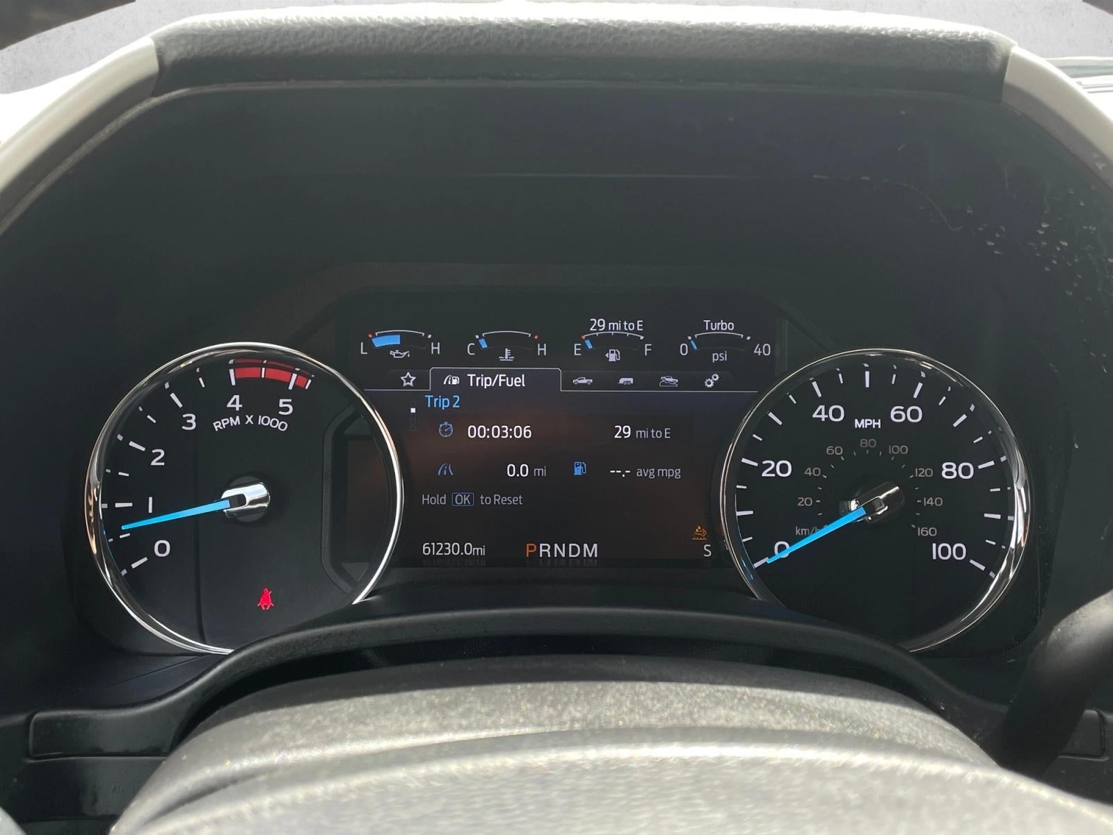2021 Ford Super Duty F-350 DRW LARIAT 4WD Crew Cab 8' Box