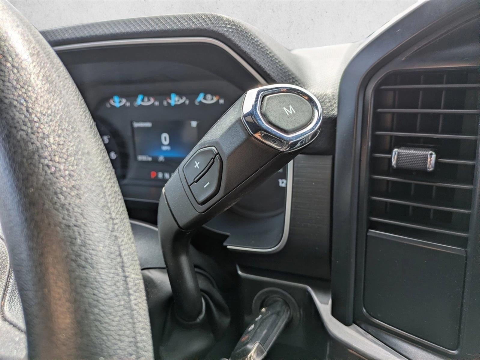 2022 Ford F-150 XL 2WD SuperCrew 5.5' Box