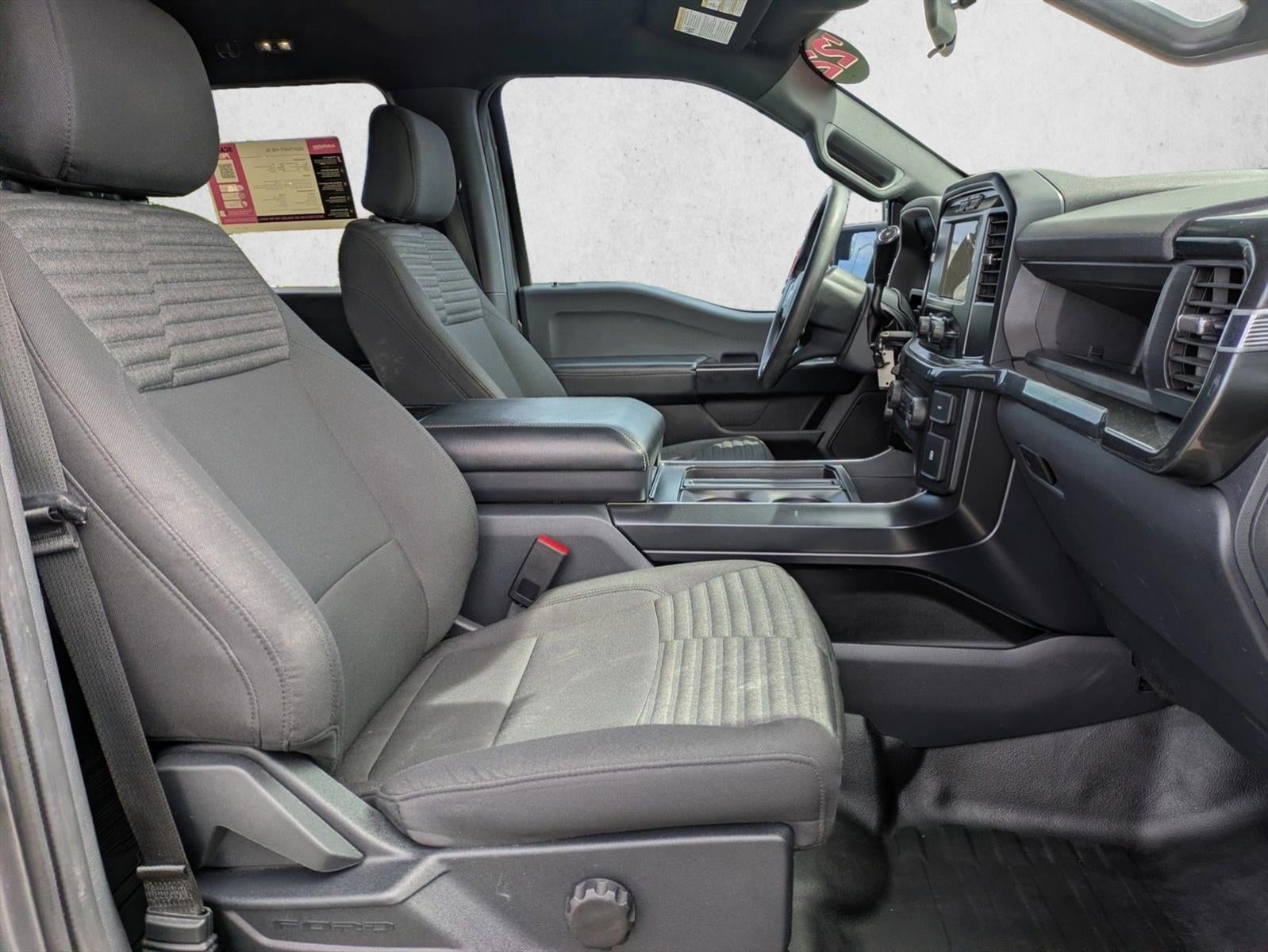 2022 Ford F-150 XL 2WD SuperCrew 5.5' Box