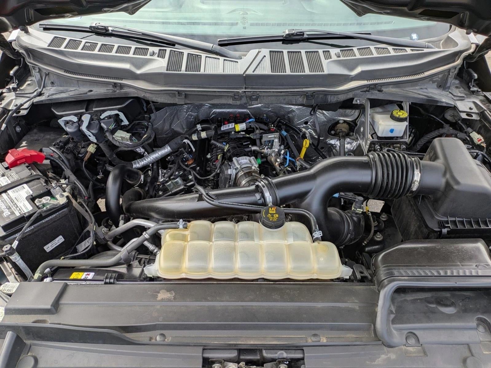 2022 Ford F-150 XL 2WD SuperCrew 5.5' Box