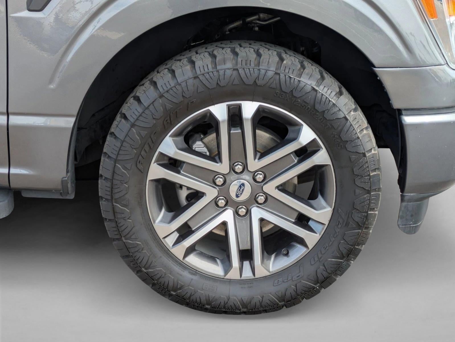 2022 Ford F-150 XL 2WD SuperCrew 5.5' Box