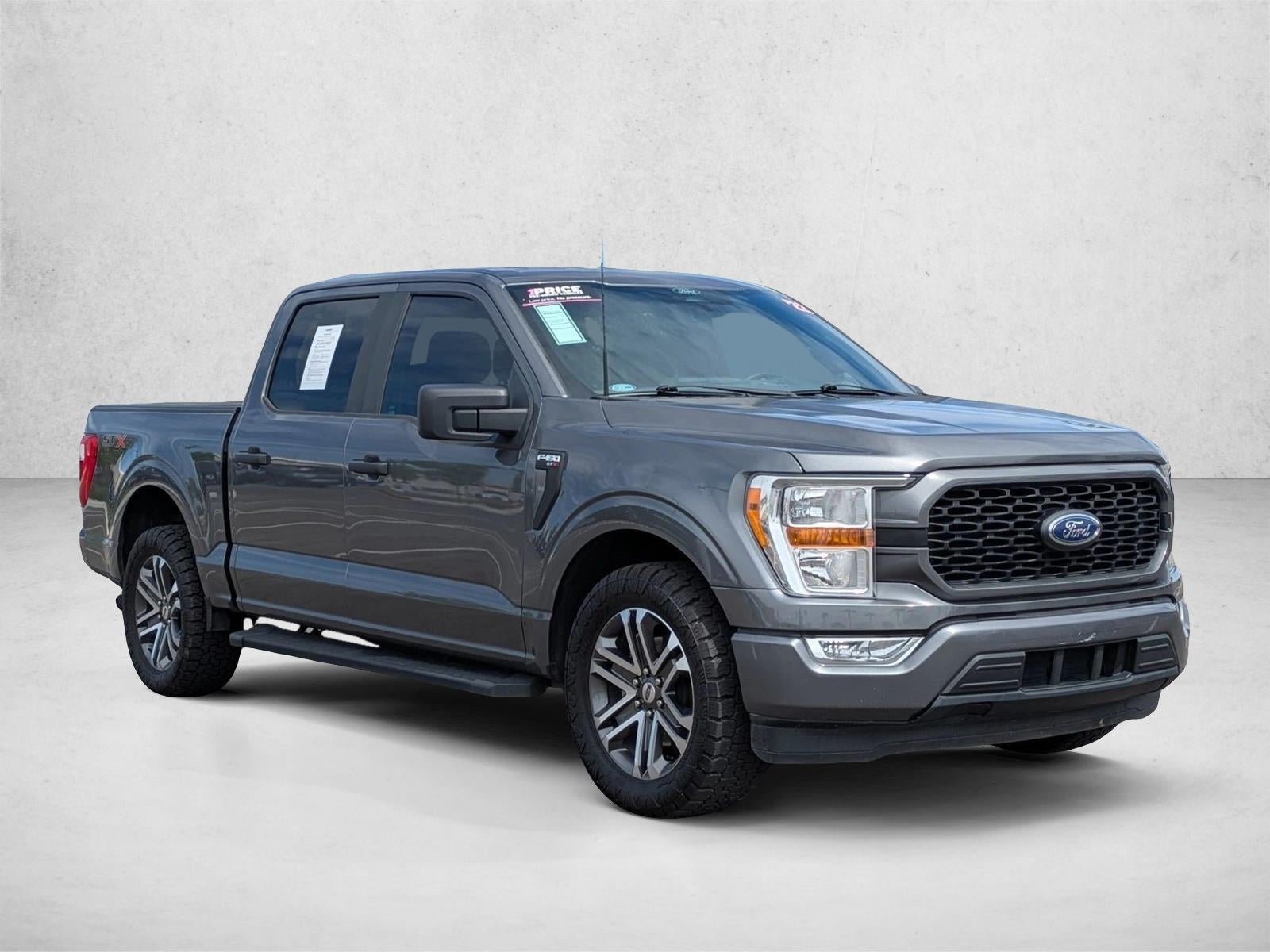 2022 Ford F-150 XL 2WD SuperCrew 5.5' Box