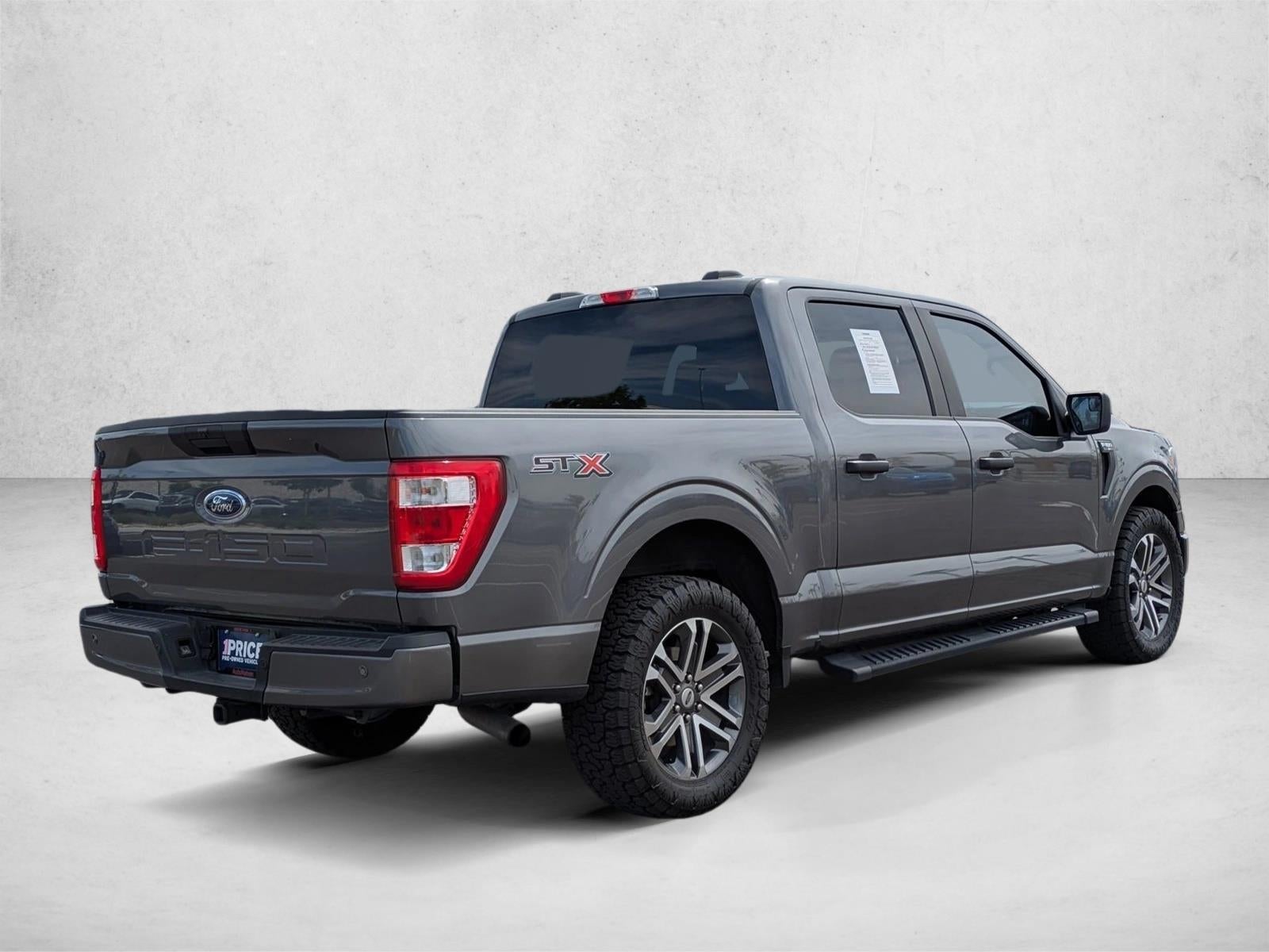 2022 Ford F-150 XL 2WD SuperCrew 5.5' Box